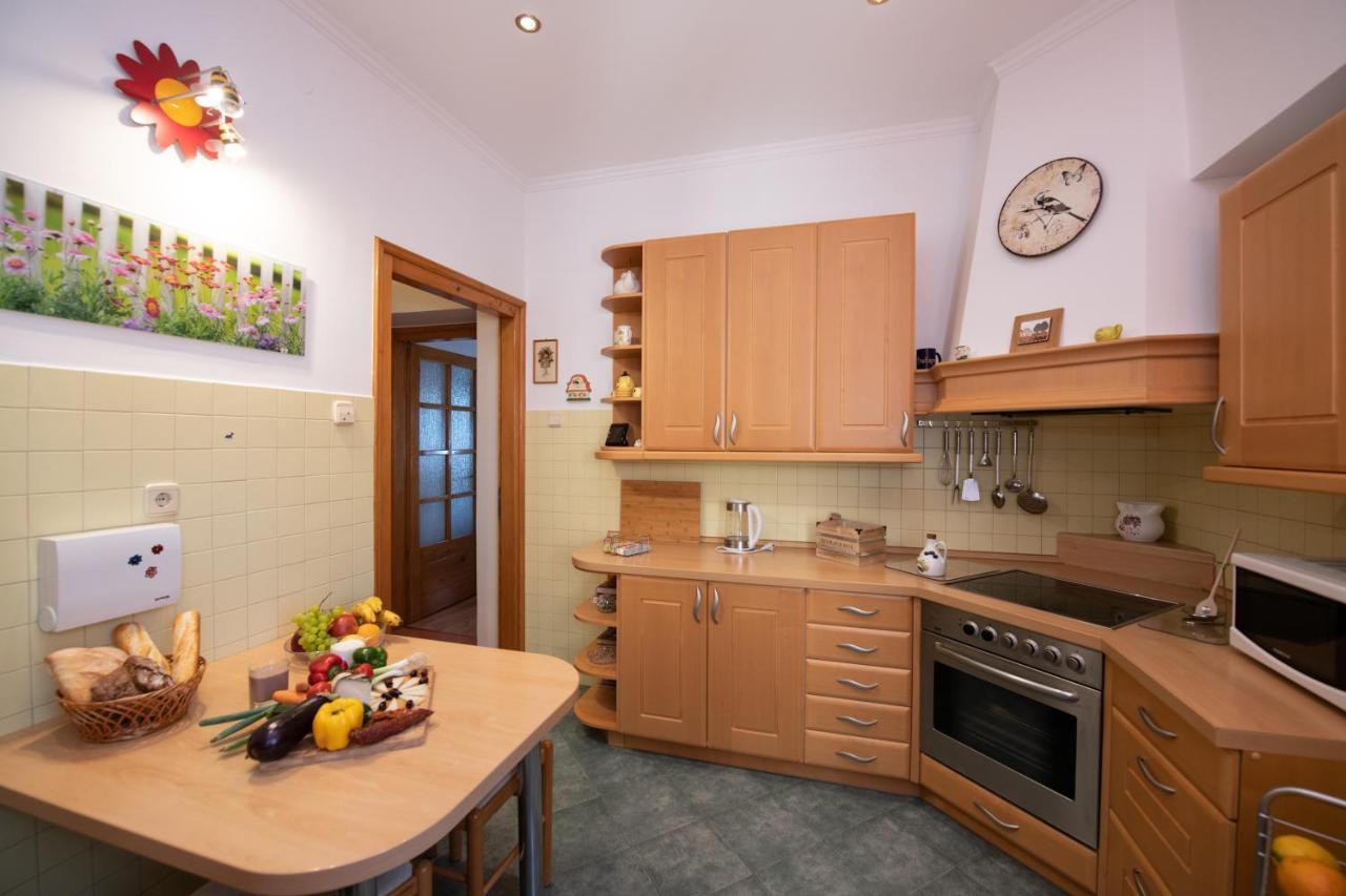 Apartment Opatija Slatina Beach Eksteriør billede